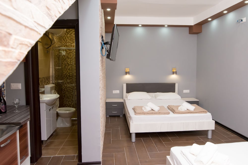 Фото Jovan Apartments