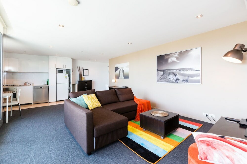 Фото Eva, 1bdr Melbourne Apartment
