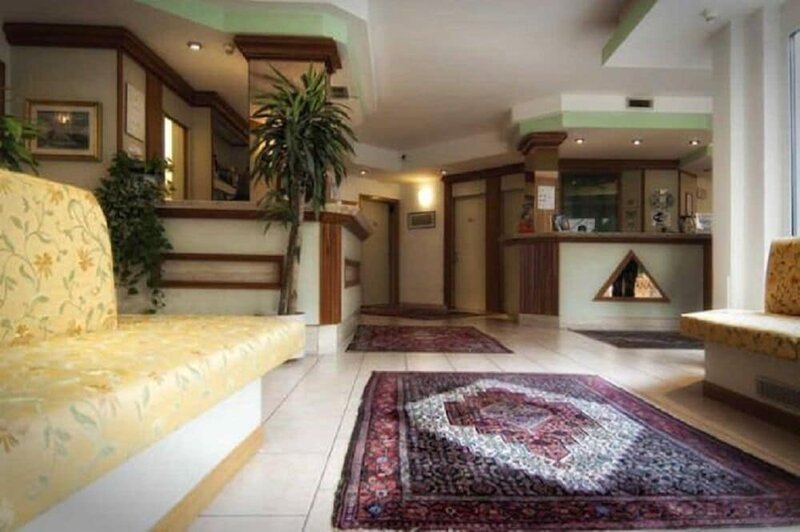 Гостиница Hotel Garnì Villa Fontana в Тренто