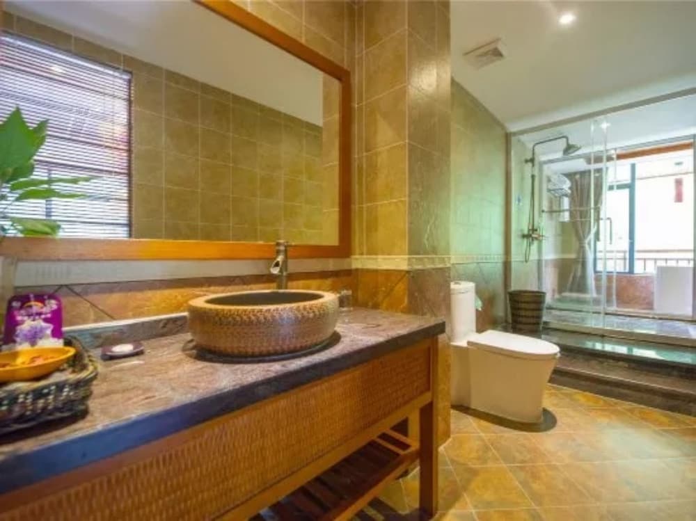 Фото Bluesky Hotel & Resort