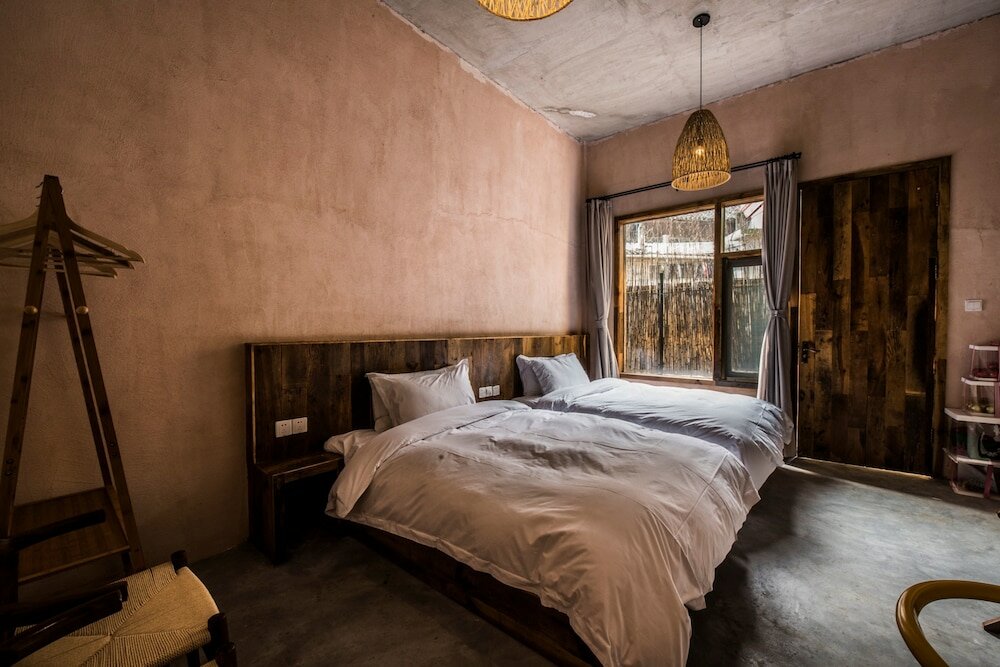 Фото Go Native Downtown House Ningbo