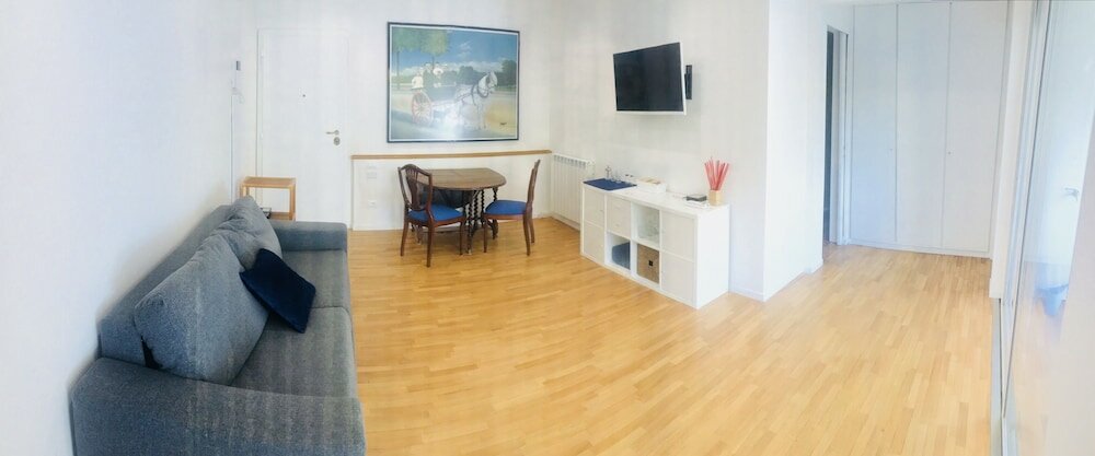 Фото Giulio Cesare Luxury Apartment