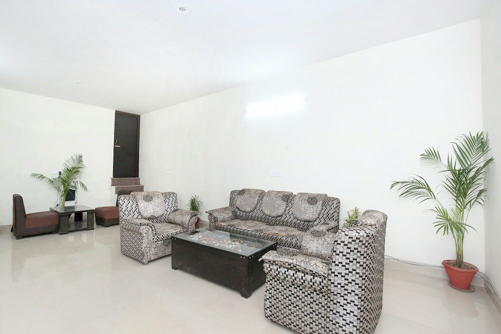 Фото Oyo 11369 Hotel Noor