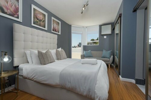 Гостиница Sanhill Terrace 7 в Кейптауне