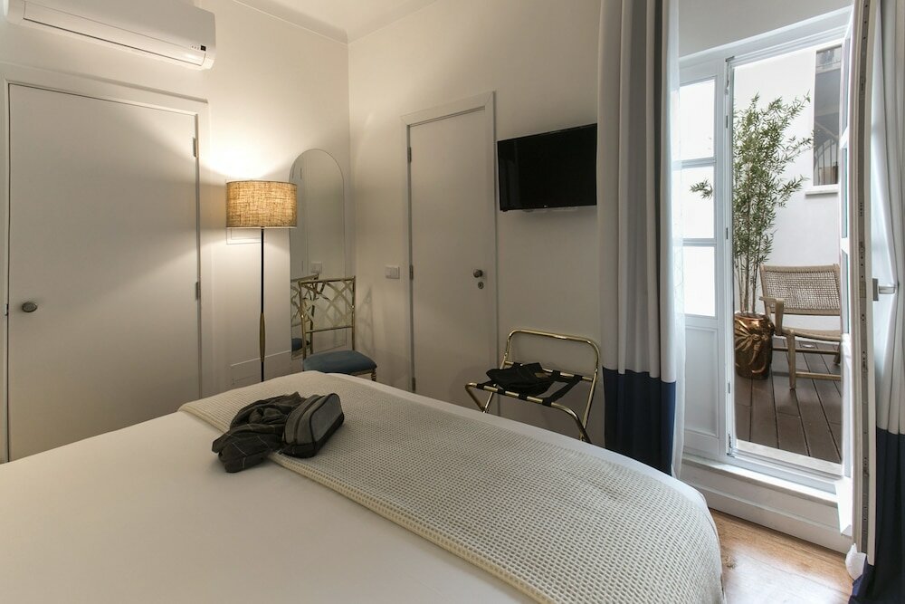 Фото Valeriana Exclusive Guesthouse