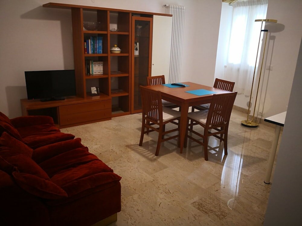 Фото B&b Piazza Garibaldi