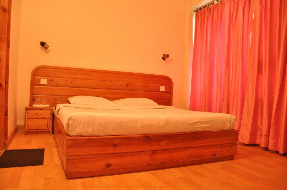 Фото The Chalets Naldehra