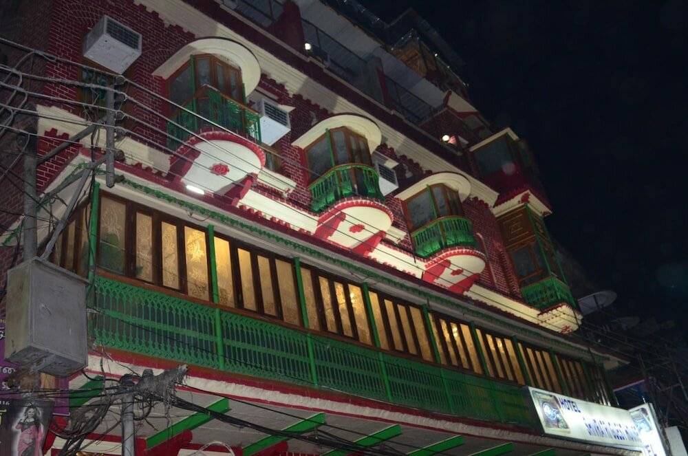 Фото Hotel Shivratri Guest House