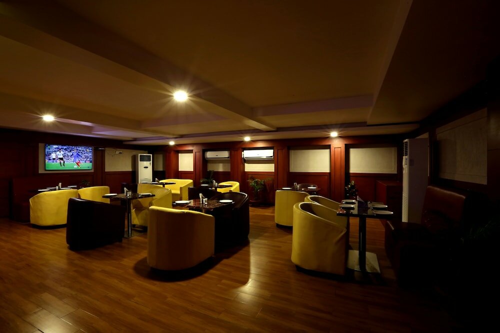 Фото Hotel D Courtyard