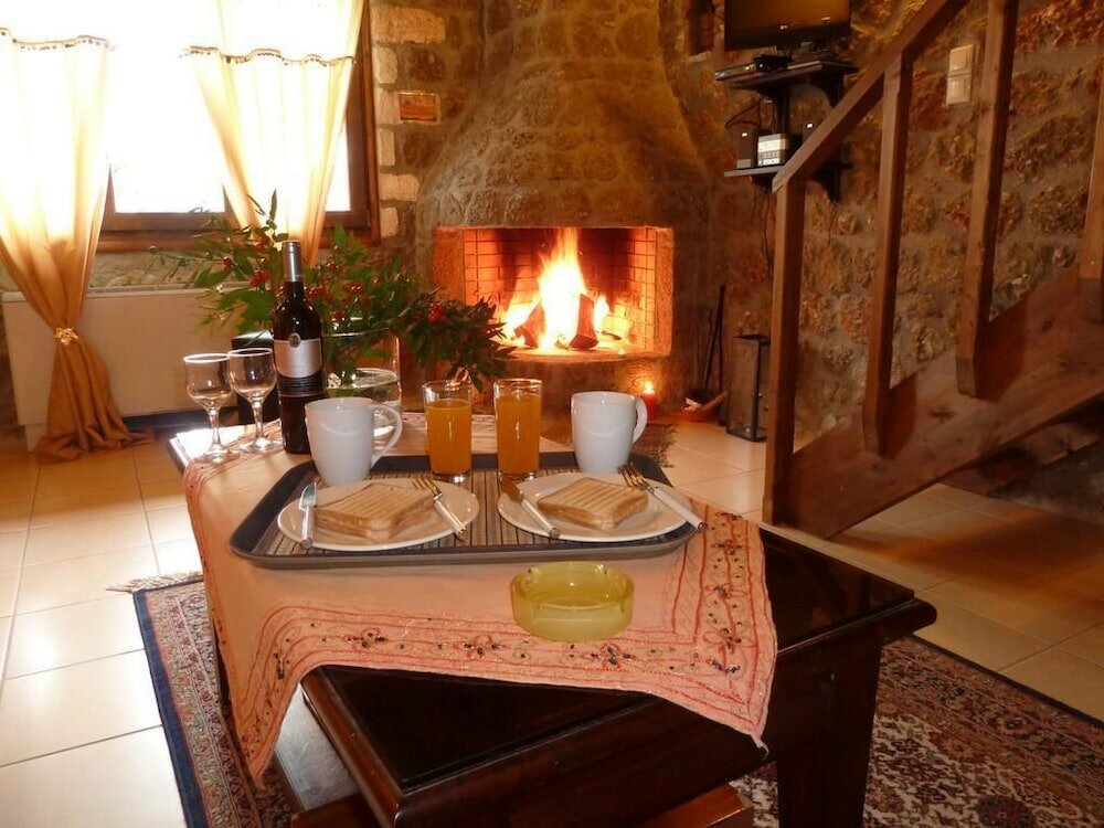 Фото Theasis Guesthouse