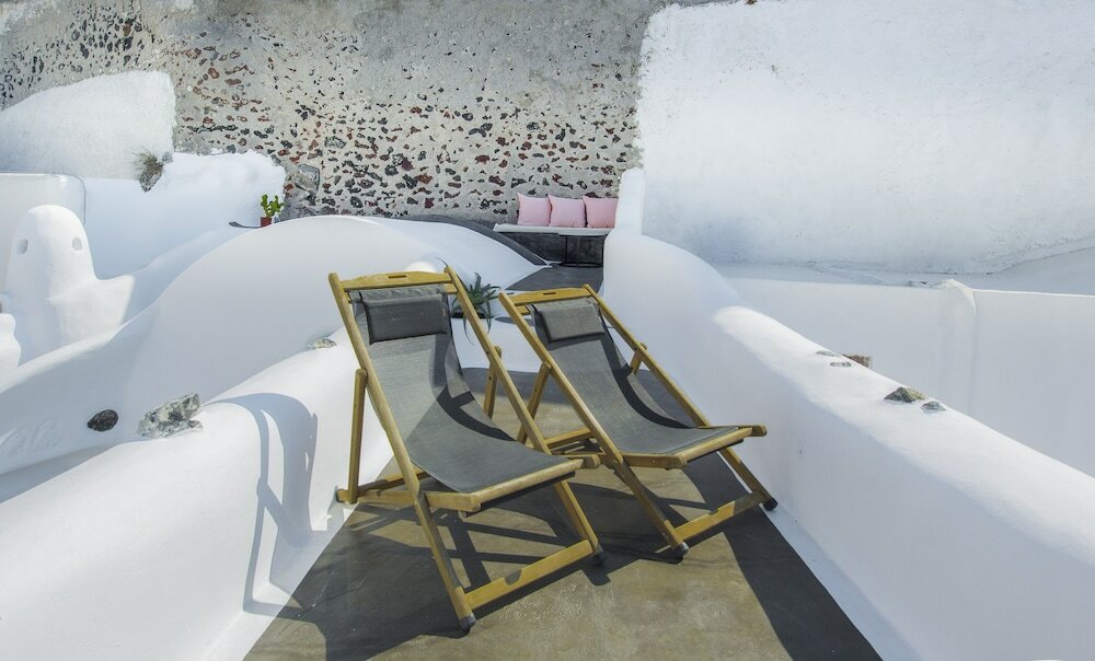 Фото Finikia Memories Hotel