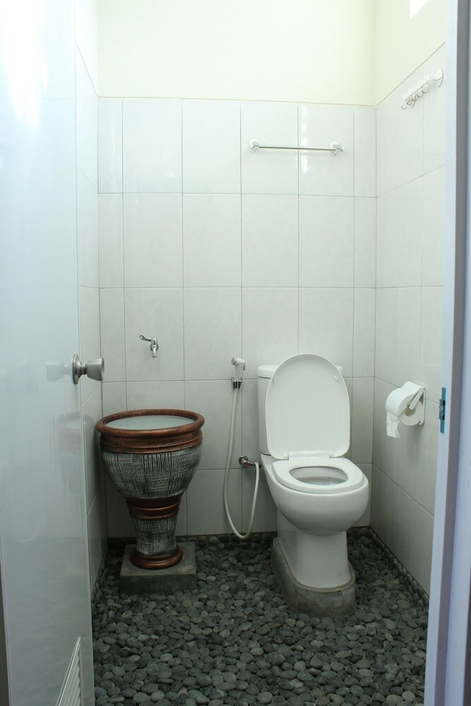 Фото Marry Ind Vila & Guest House Gunung Kawi Malang