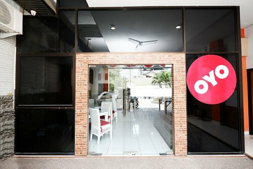 Гостиница Oyo 1251 Residence 8 в Семаранге