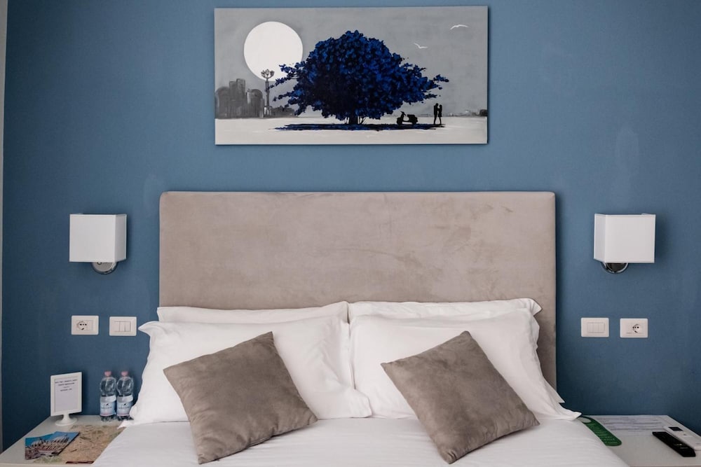 Фото Eighty Four Luxury Rooms