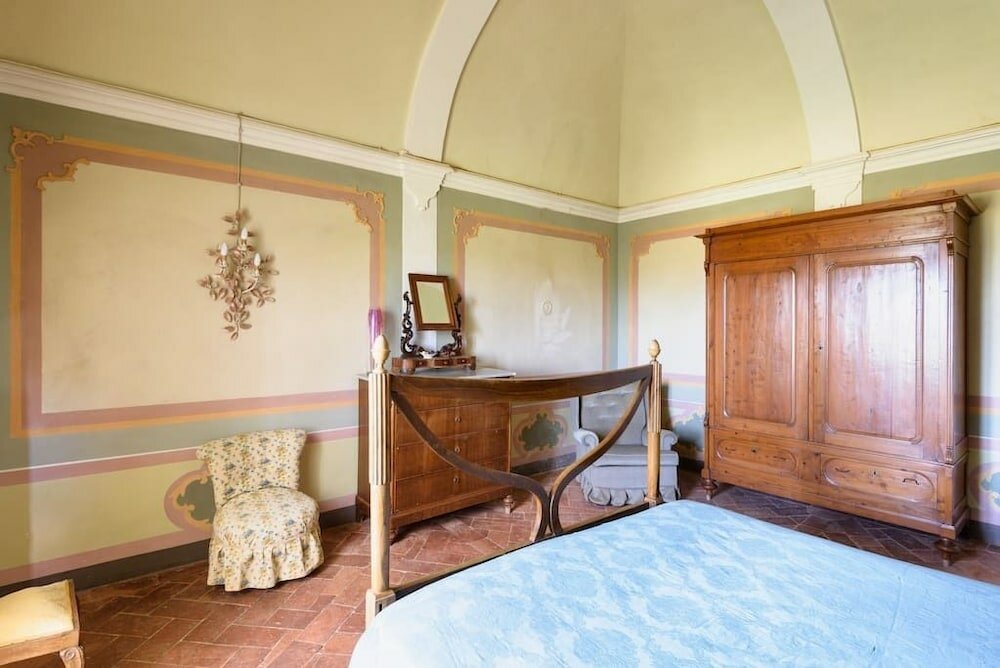 Фото Castello Montelifrè