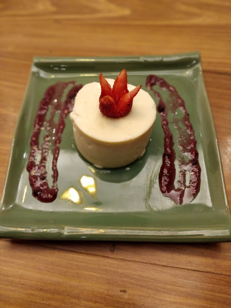 Фото Hotel Yelchiko