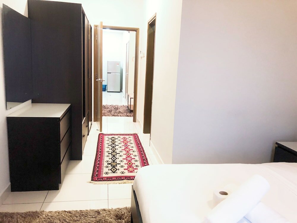 Фото Royal Regent Condominium by iHost