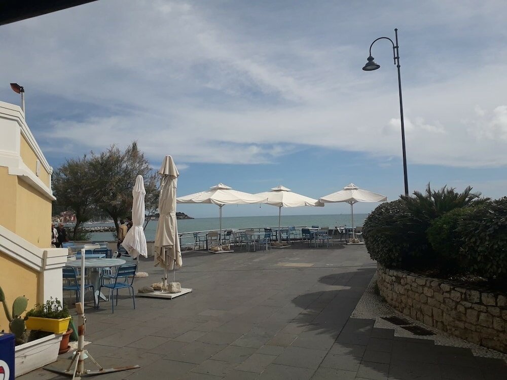 Фото Villa Shelley Boutique Hotel