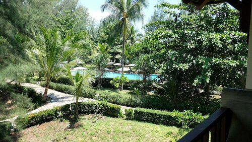 Гостиница Lah Own Khaolak Resort