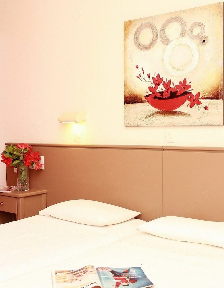 Фото Amira Hotel