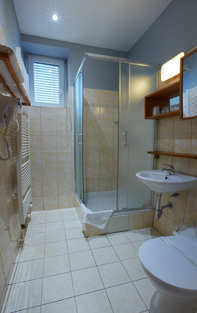 Фото Pension Falconi