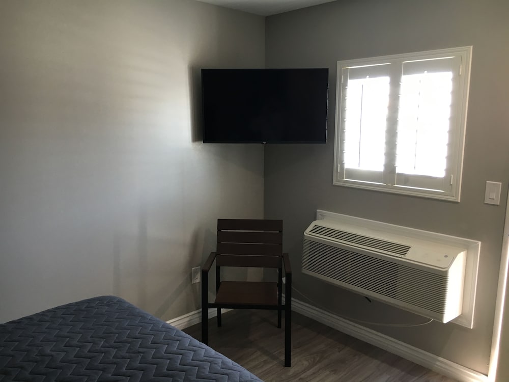 Фото Clover Motel