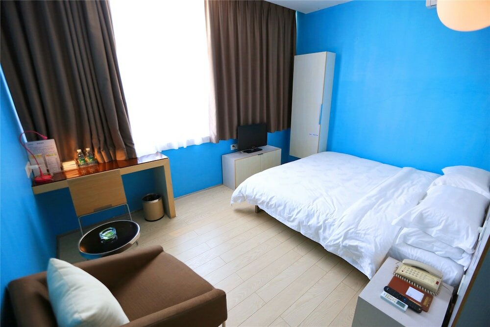 Фото Colour Inn Shenzhen Dongmen Branch