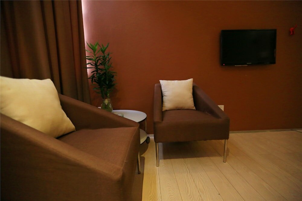 Фото Colour Inn Shenzhen Dongmen Branch