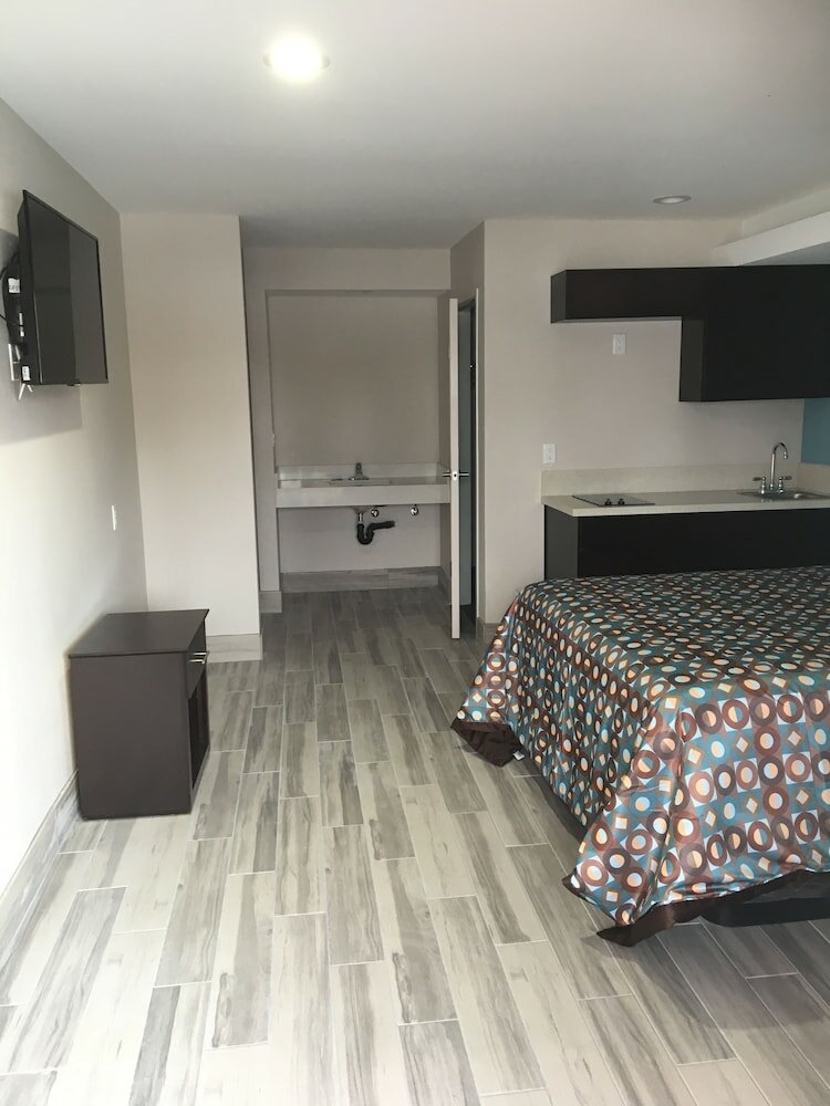 Фото Clover Motel