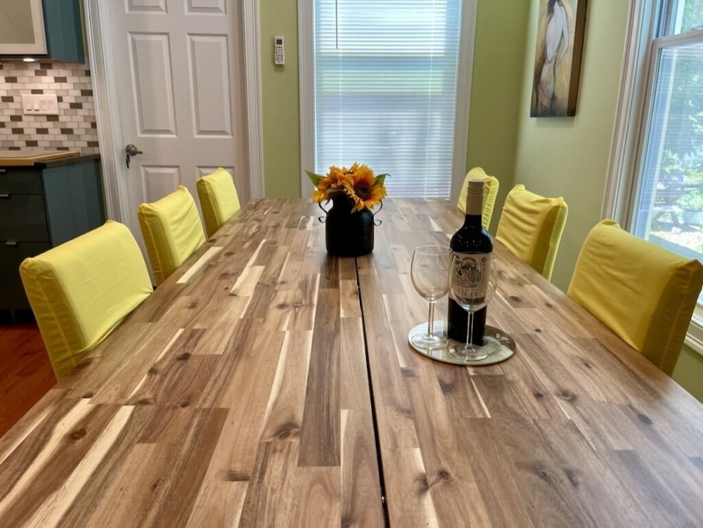 Фото Chez Pat in Cambridge