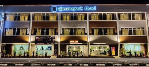 Гостиница Queenspark Lovita Hotel в Малакке