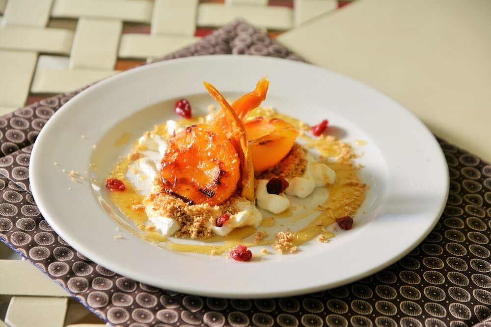 Фото Batonka Guest Lodge