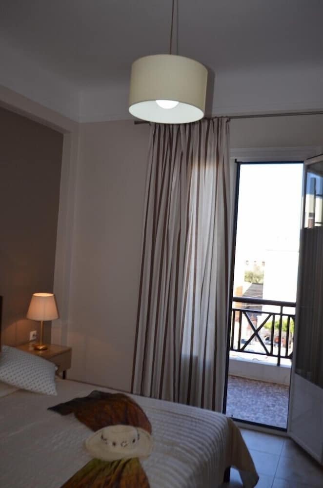 Фото Archontissa Rooms