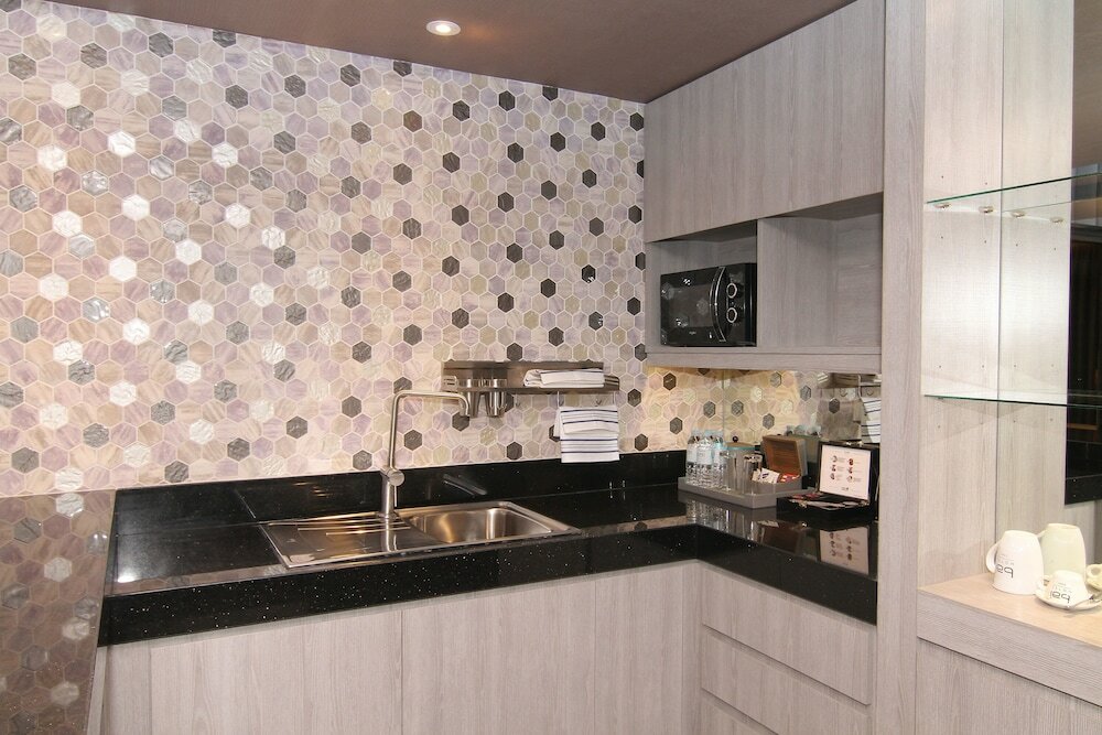 Фото Bai Hotel Cebu