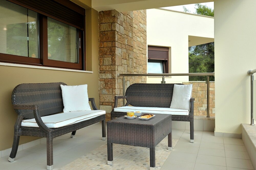 Фото Sani Polyastron Hotel & SPA