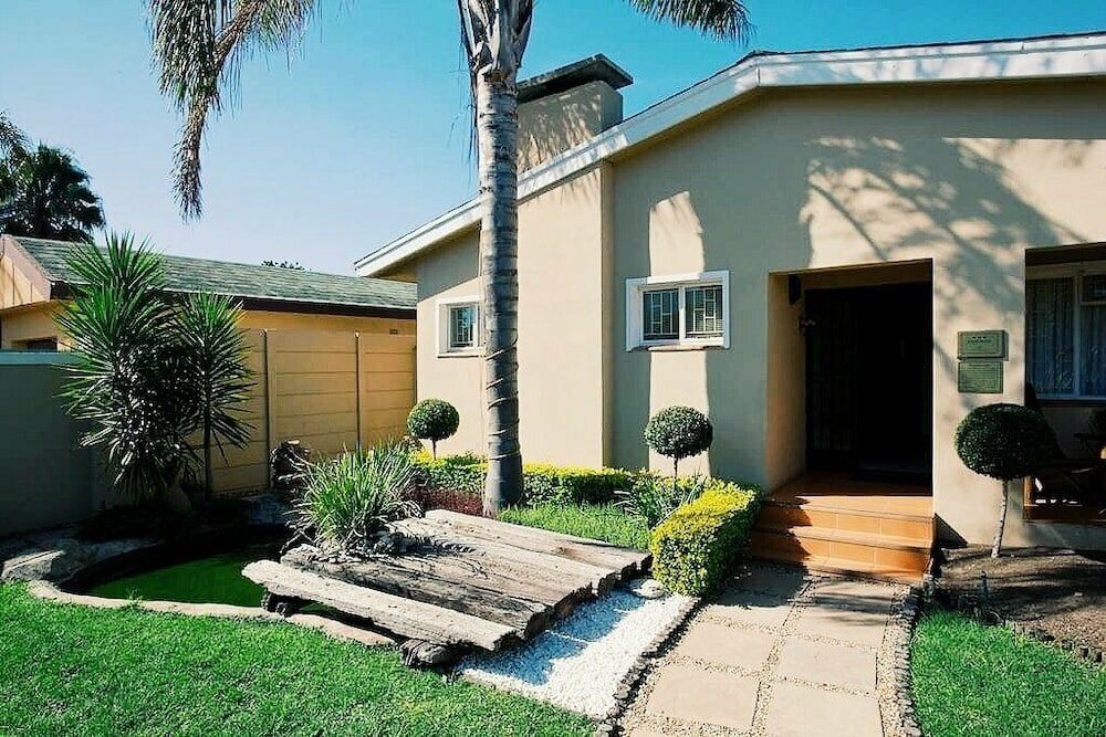 Hotel Lu's Guest House, Paarl, photo