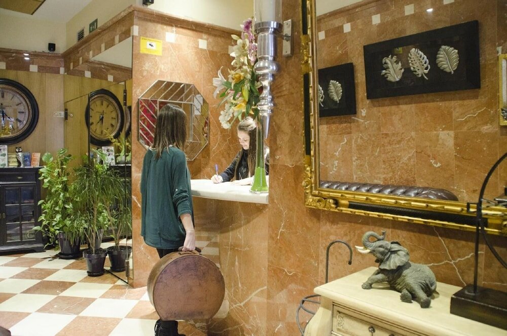 Фото Hotel Duquesa