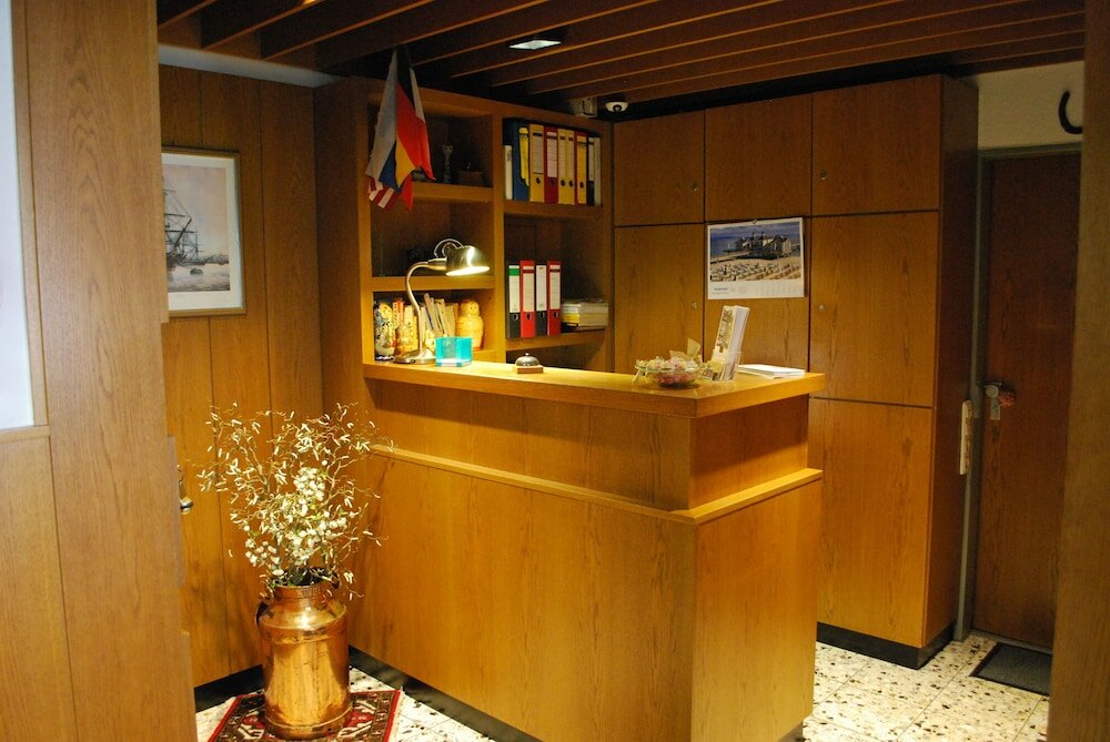 Фото Hotel Am Sportpark