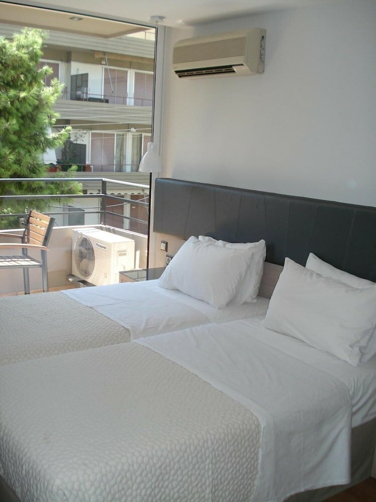 Фото Elements Rooms and Apartments