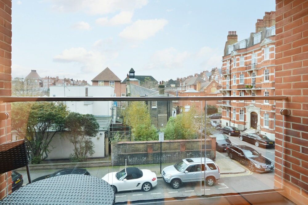 Фото The Kensington Residencies