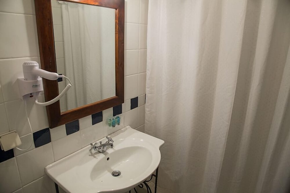 Фото Отель Ntouana