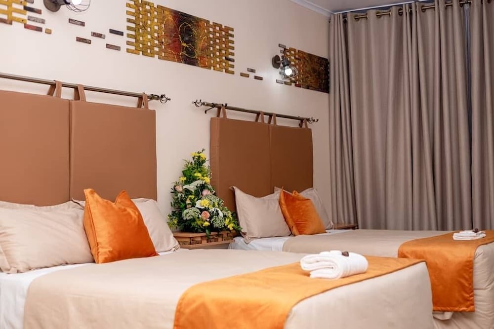 Фото отеля 3