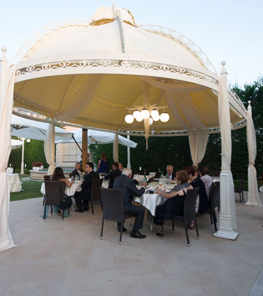 Фото Grand Hotel Biffy