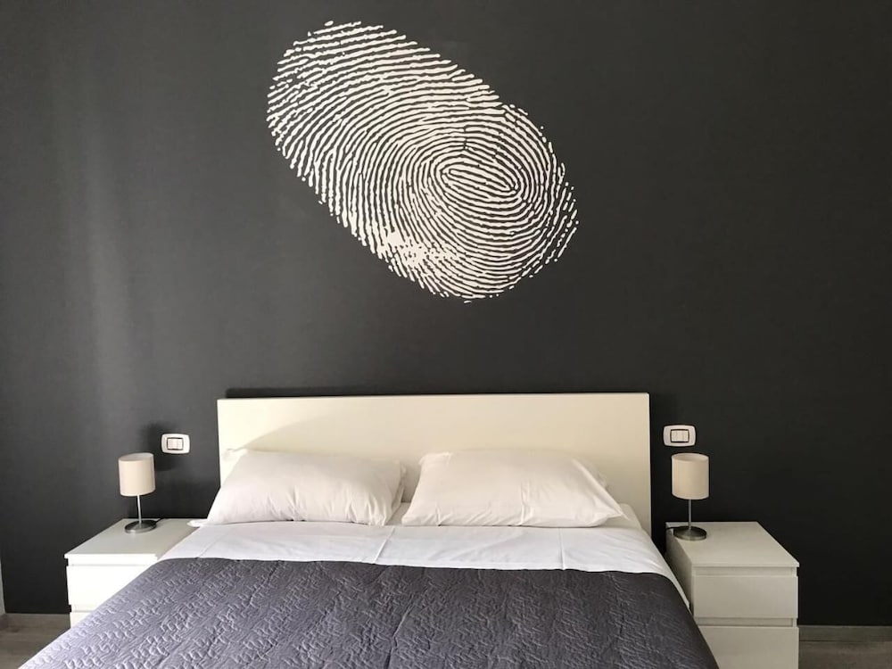 Фото Sensation House