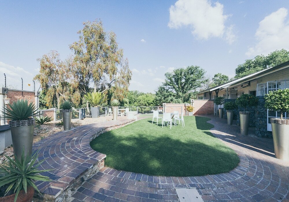 Фото B and B Sandton