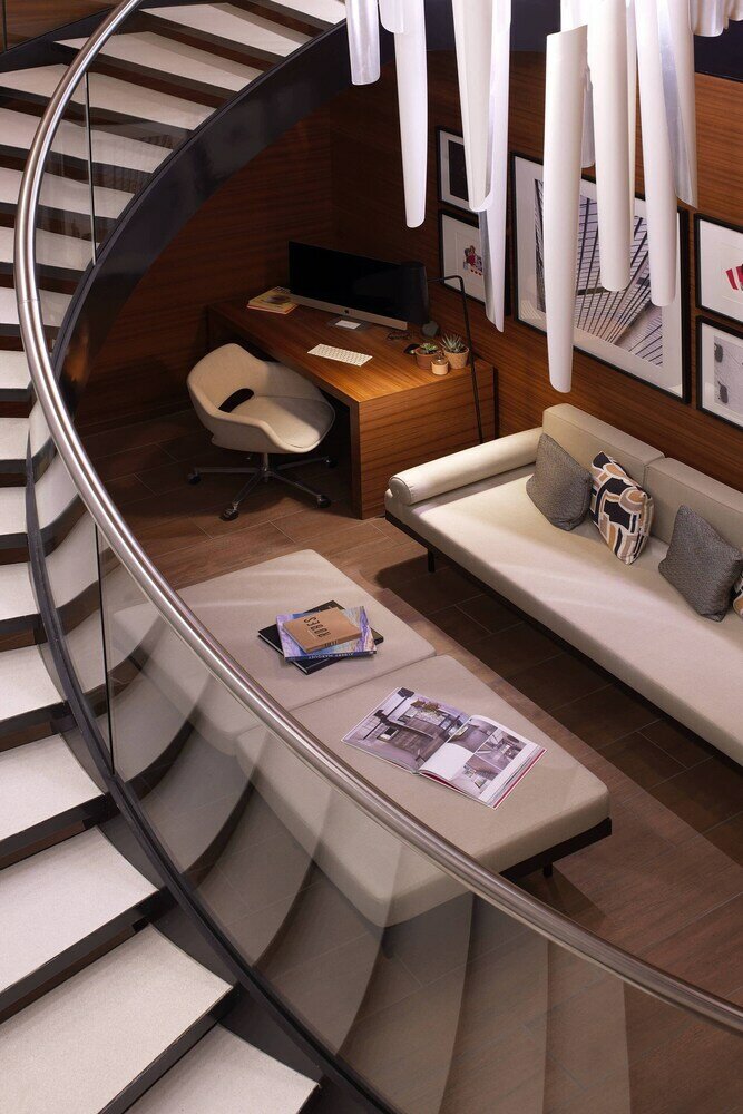 Фото Renaissance Paris Republique Hotel