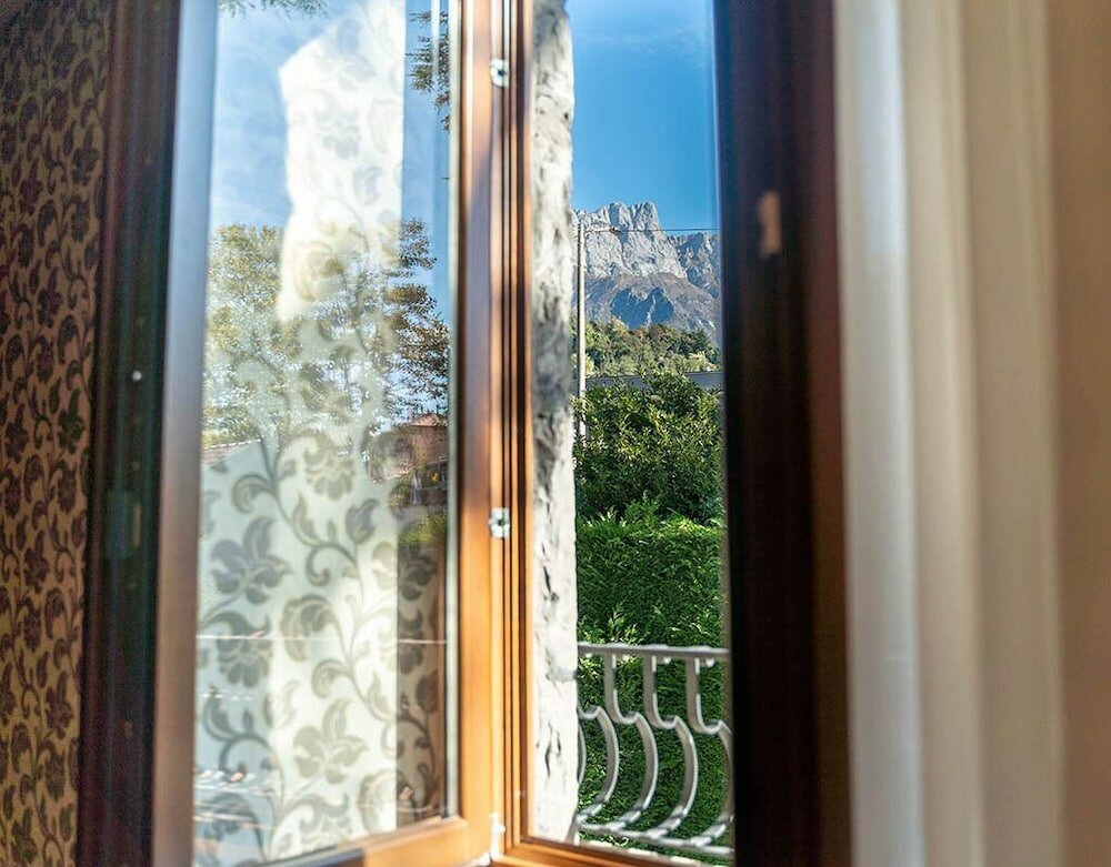 Фото Villa Lario Resort Mandello