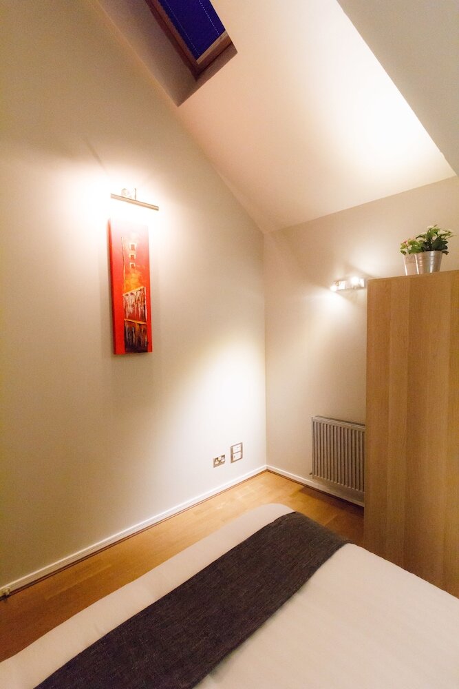 Фото Belhaven Apartment