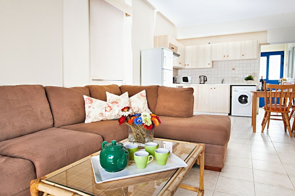 Фото Flouressia Gardens