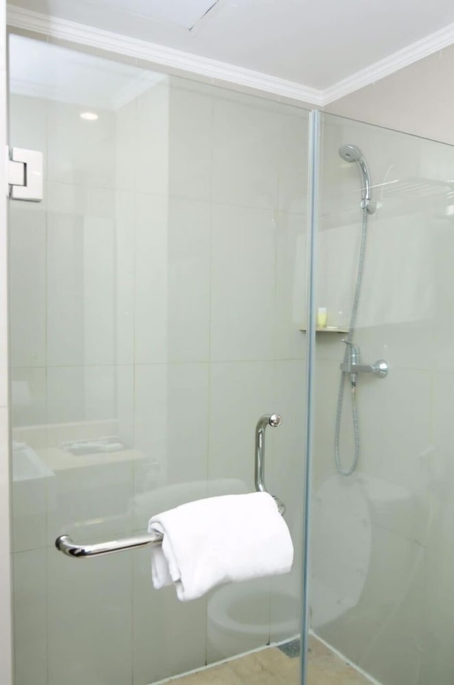 Фото Asialink Premier Karawang